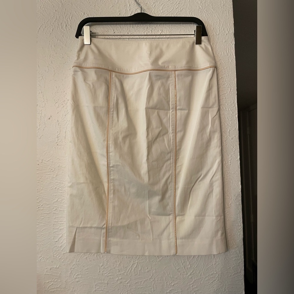 Burberry Cream Pencil Skirt 38 italian - Picture 2 of 6